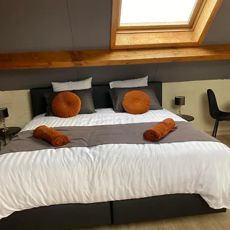 Au Refuge Du Bois 3*