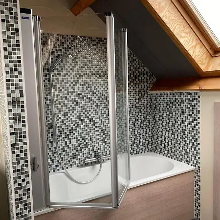 Au Refuge Du Bois 3*